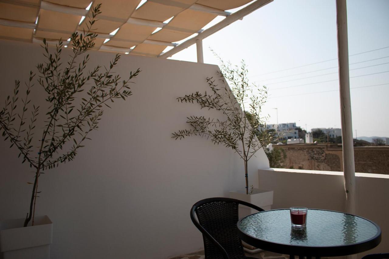 Agnadema Luxury Residences Schoinoussa Exterior photo