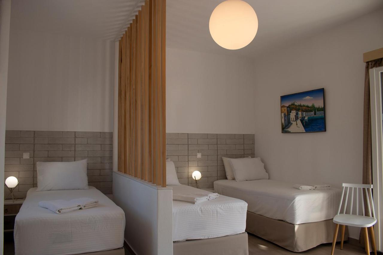 Agnadema Luxury Residences Schoinoussa Exterior photo
