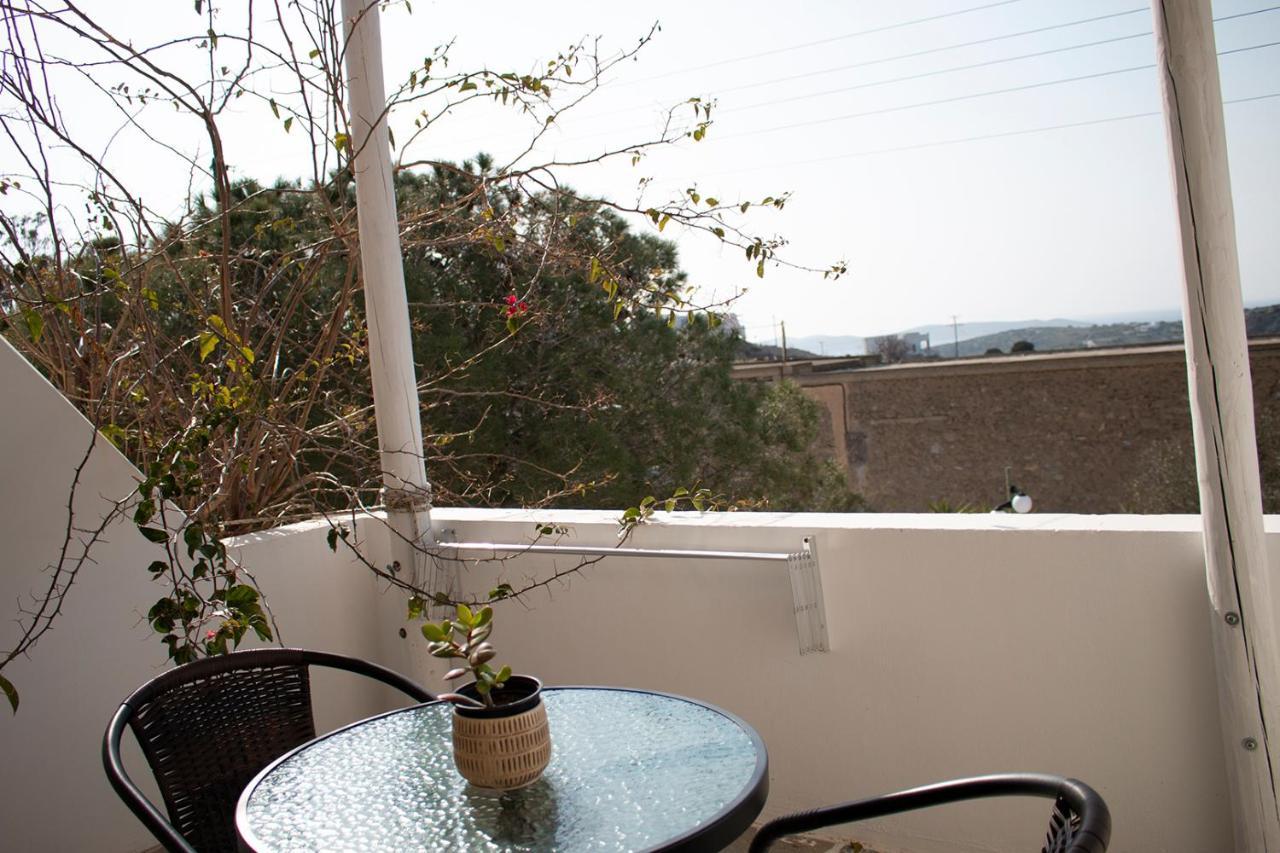 Agnadema Luxury Residences Schoinoussa Exterior photo