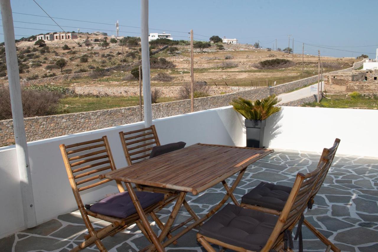 Agnadema Luxury Residences Schoinoussa Exterior photo
