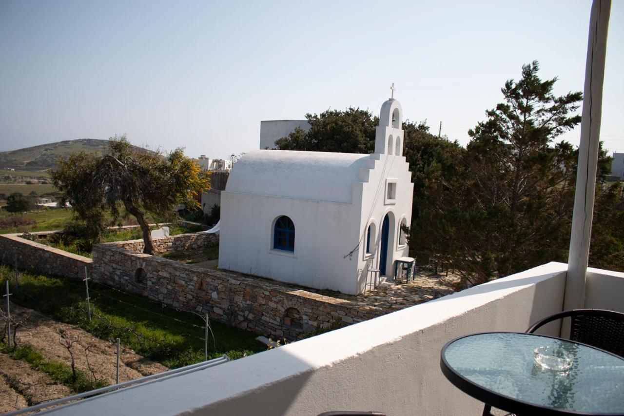 Agnadema Luxury Residences Schoinoussa Exterior photo